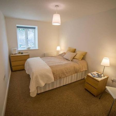 Champion Court Two Bedroom Flat Bristol Exterior photo